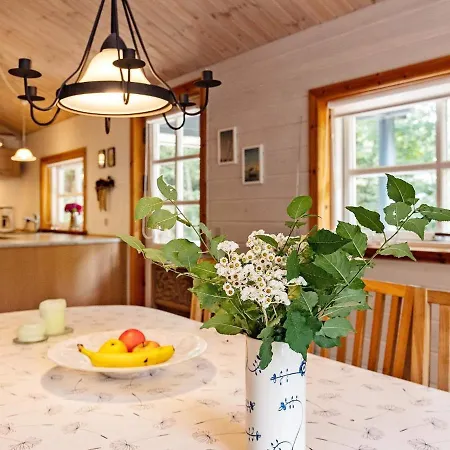 6 Person In Bl Vand Blåvand